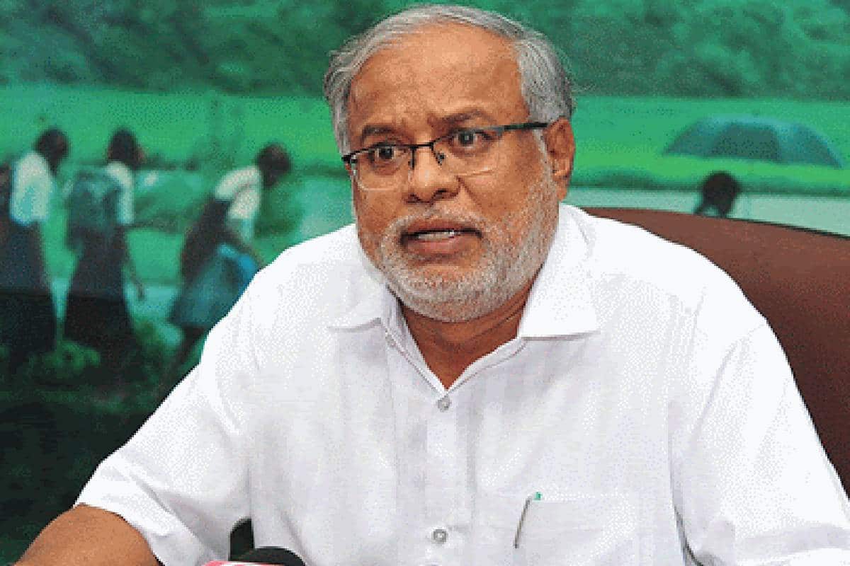 ಶಾಲಾ ಮಕ್ಕಳಿಗೆ ಸಿಗಲಿದೆಯಾ ಸ್ಮಾರ್ಟ್ ಫೋನ್…!? ಶಿಕ್ಷಣ ಸಚಿವರು ಹೇಳಿದ್ದೇನು…?