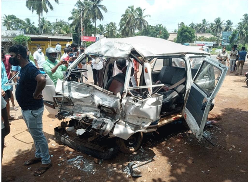 ಮಂಗಳೂರು: ಭೀಕರ ರಸ್ತೆ ಅಪಘಾತ – ಇಬ್ಬರು ಮೃತ್ಯು, ಓರ್ವ ಗಂಭೀರ