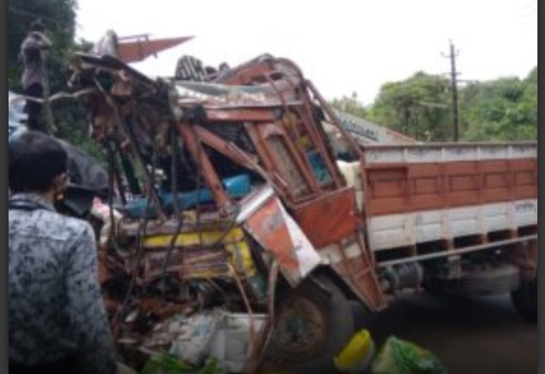 ಬಂಟ್ವಾಳ: ಲಾರಿ ಅಪಘಾತ | ಚಾಲಕ,  ಕ್ಲೀನರ್ ಗೆ ಗಾಯ