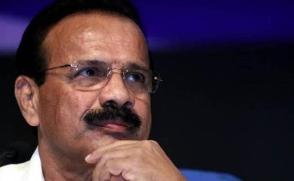 ‘ಸಿಡಿ’ಯೊಳಗೆ ಬಿದ್ದರಾ ಕೇಂದ್ರ ಸಚಿವ ಡಿ.ವಿ.ಸದಾನಂದಗೌಡ? ವರದಿ ಪ್ರಸಾರ ಮಾಡದಂತೆ ಕೋರ್ಟ್ ನಿಂದ ನಿರ್ಬಂಧಕಾಜ್ಞೆ…!