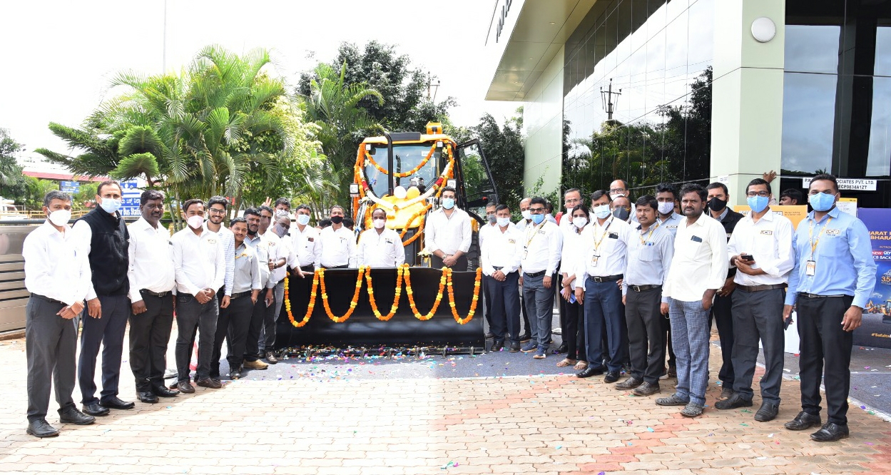 PRN JCBಯಲ್ಲಿ ಜೆಸಿಬಿ CEV4 3DX ಪ್ಲಸ್ ಮಾರುಕಟ್ಟೆಗೆ ಬಿಡುಗಡೆ“