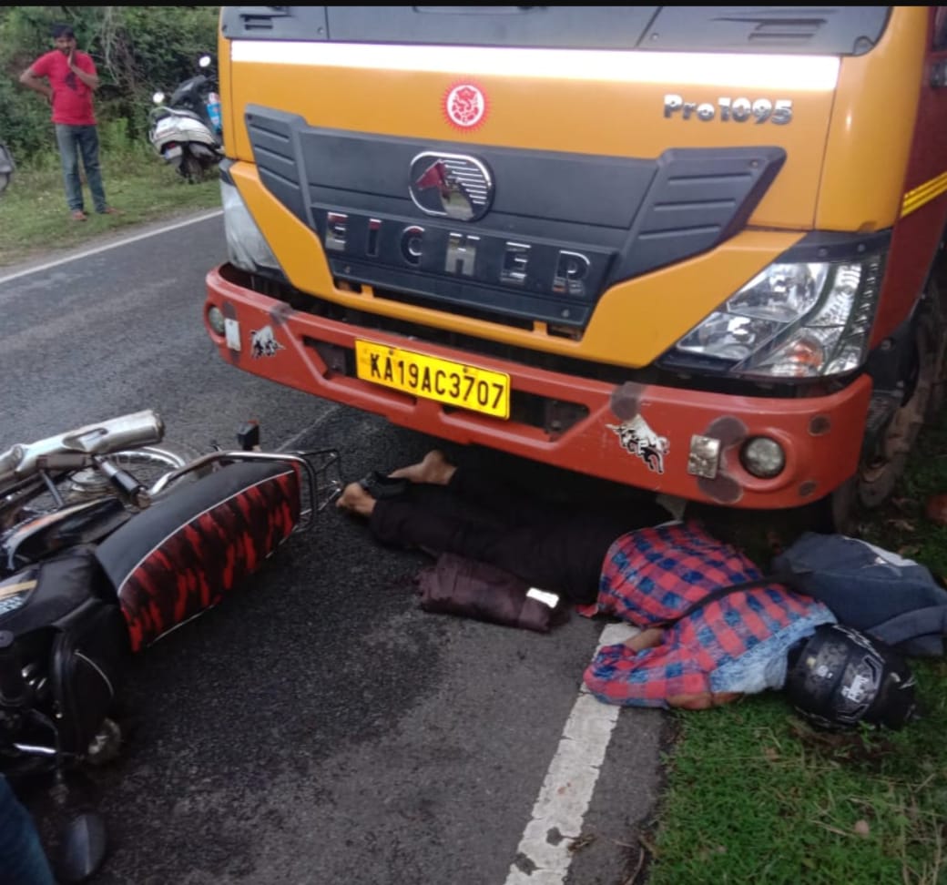 ಹೆಬ್ರಿ : ಲಾರಿಗೆ ಬೈಕ್ ಢಿಕ್ಕಿ – ಸವಾರ ಸ್ಥಳದಲ್ಲೇ ಸಾವು