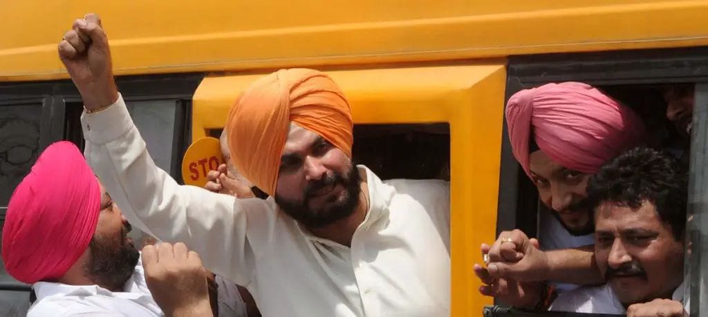 ಪಂಜಾಬ್ ಕಾಂಗ್ರೇಸ್ ನಲ್ಲಿ ಕ್ಷಿಪ್ರ ಬೆಳವಣಿಗೆ| ರಾಜ್ಯಾಧ್ಯಕ್ಷ ನವಜೋತ್ ಸಿಂಗ್ ಸಿಧು ರಾಜೀನಾಮೆ