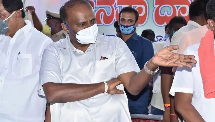 ಕನ್ನಡಿಗರ ಆಸ್ಮಿತೆ ಕೆಣಕುವ ಎಂಇಎಸ್ ಪುಂಡರಿಗೆ ತಕ್ಕ ಶಾಸ್ತಿ‌ ಮಾಡಿ- ಸರ್ಕಾರಕ್ಕೆ ಎಚ್.ಡಿ.ಕೆ ಒತ್ತಾಯ