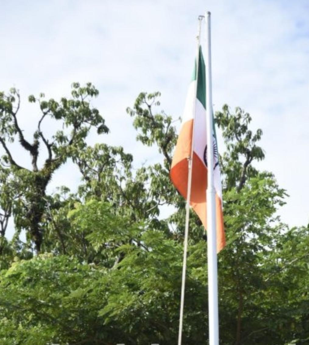 ಮಂಗಳೂರು: ರಾಷ್ಟ್ರ ಧ್ವಜ ಉಲ್ಟಾಪಲ್ಟಾ