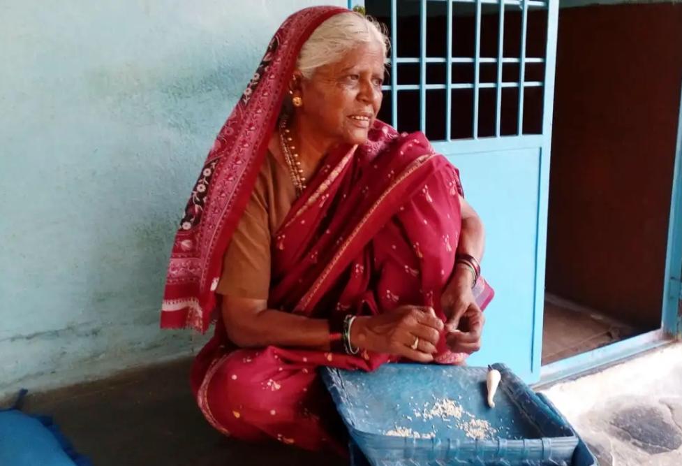 ಮಕ್ಕಳಿಲ್ಲದ ಈ ತಾಯಿಗೆ ಊರೆಲ್ಲಾ ಮಕ್ಕಳು| ವಿದ್ಯಾದಾನಕ್ಕೆ ನೆರವಾದ ಮಹಾಮಾತೆ|