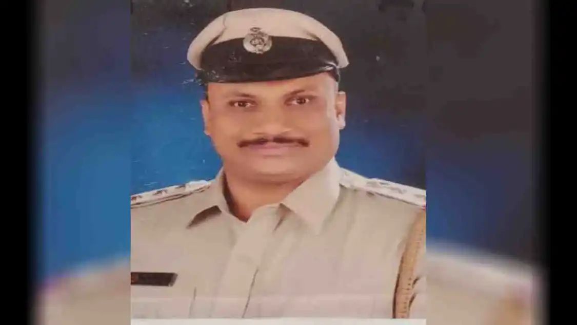 ಮಂಗಳೂರು: ಅನುಮತಿ ಇಲ್ಲದೆ ದುಬೈಗೆ ಹಾರಿದ ಇನ್ಸ್ ಪೆಕ್ಟರ್ ಶರೀಪ್ ಸಸ್ಪೆಂಡ್