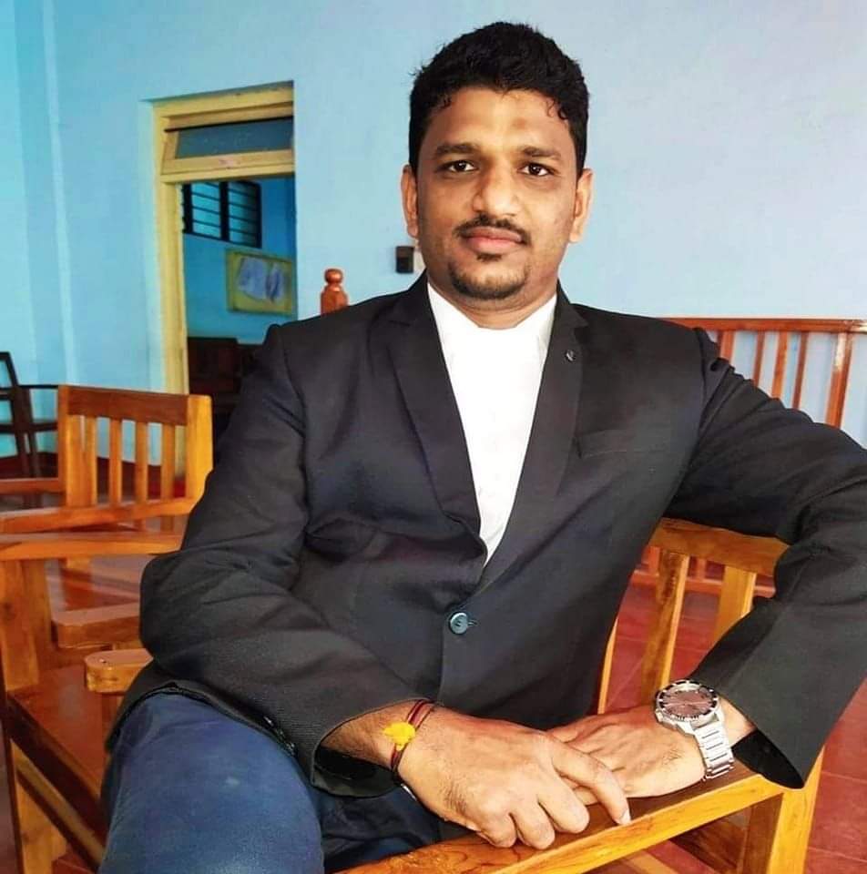 ಸುಳ್ಳು ಕೇಸುಗಳಿಗೆ ಎಳ್ಳು ನೀರು ಬಿಡ್ತಾ ಇರುವ ಯುವ ಲಾಯರ್| ಚಿನ್ಮಯನಿರುವಾಗ ಯಾಕೆ ಚಿಂತೆ?