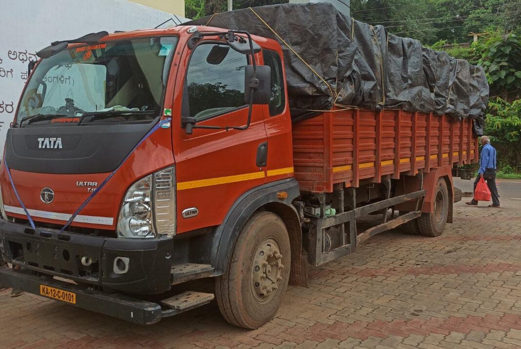 ವಿಟ್ಲ: ಅನ್ನಭಾಗ್ಯ ಅಕ್ಕಿಗೆ ಕನ್ನ| ಆರೋಪಿ ಮತ್ತು ವಾಹನ ವಶ