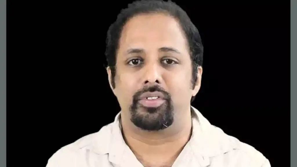 ದ್ವಿತೀಯ ಪಿಯುಸಿ ಪಠ್ಯಪುಸ್ತಕ ಪರಿಷ್ಕರಣೆ ಸಮಿತಿಯಿಂದ ರೋಹಿತ್ ಚಕ್ರತೀರ್ಥ ಹೊರಕ್ಕೆ