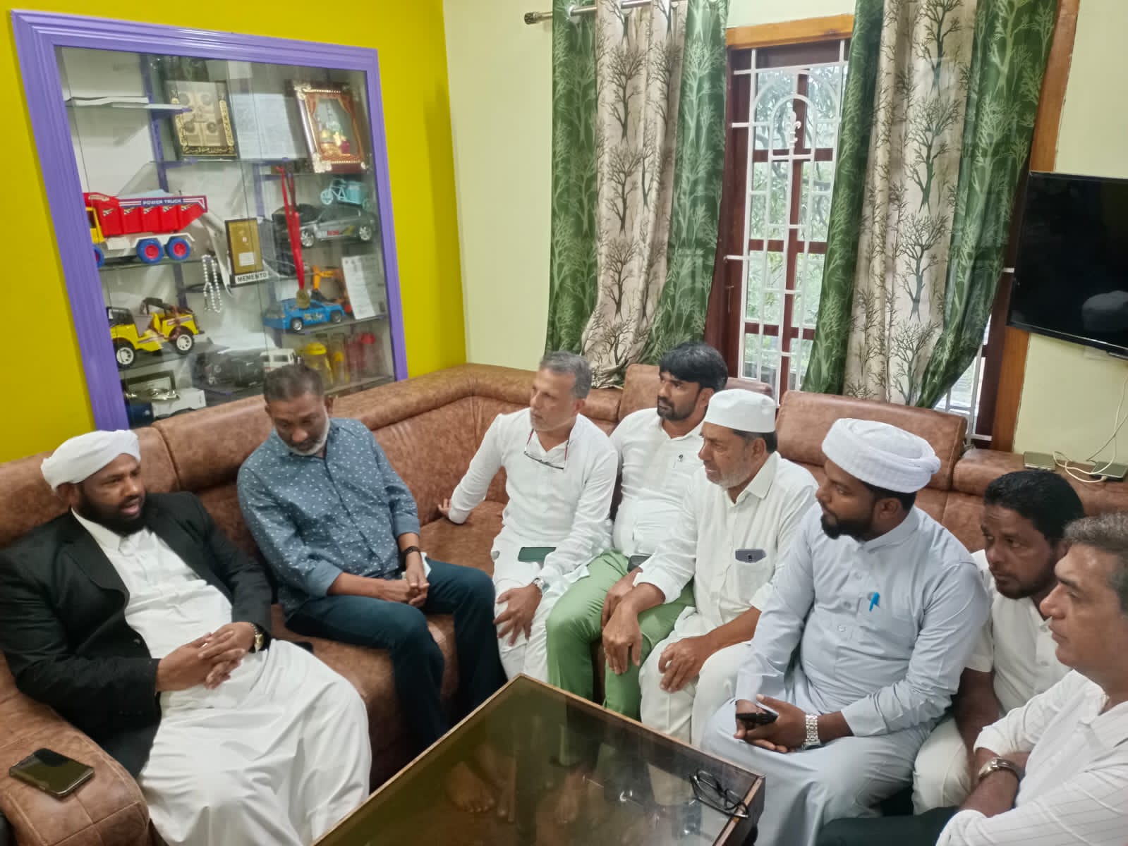 ಮಂಗಳೂರು: ಫಾಜಿಲ್ ಮನೆಗೆ ಕರ್ನಾಟಕ ರಾಜ್ಯ ವಖ್ಫ್ ಮಂಡಳಿ ಅಧ್ಯಕ್ಷರ ಭೇಟಿ
