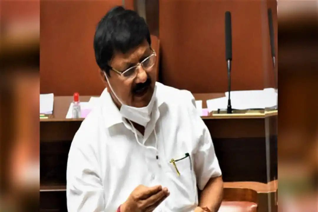 ಮತಾಂತರ ನಿಷೇಧ ವಿಧೇಯಕ ಮೇಲ್ಮನೆಯಲ್ಲಿ ಪಾಸ್| ಪ್ರತಿಹರಿದು ಕಾಂಗ್ರೆಸ್ ಆಕ್ರೋಶ