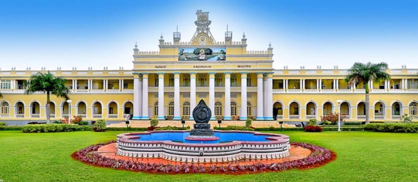 ಮೈಸೂರು ವಿವಿಯಿಂದ ಮಹಾ ಎಡವಟ್ಟು| ಏಡ್ಸ್,ಕ್ಯಾನ್ಸರ್ ಗೆ ಸ್ವಮೂತ್ರಪಾನವೇ ಮದ್ದಂತೆ!!