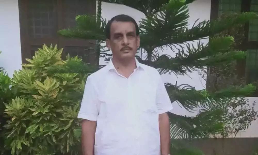 ಲಾಡ್ಜ್ ನಲ್ಲಿ ಪತ್ತೆಯಾಯ್ತು ವ್ಯಕ್ತಿಯ ನಗ್ನ ಮೃತದೇಹ|
