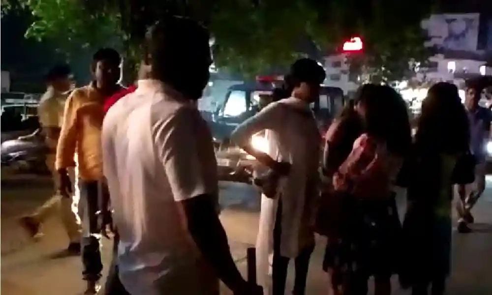 ಮಧ್ಯರಾತ್ರಿ ಫೀಲ್ಡ್ ಗಿಳಿದ ಉಡುಪಿ ಪೊಲೀಸರು| ಇಬ್ಬರು ಮಂಗಳಮುಖಿಯರು ಅಂದರ್