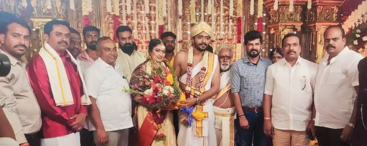 ದಾಂಪತ್ಯ ಜೀವನಕ್ಕೆ ಕಾಲಿಟ್ಟ ಹರಿಪ್ರಿಯಾ- ವಸಿಷ್ಠ ಸಿಂಹ