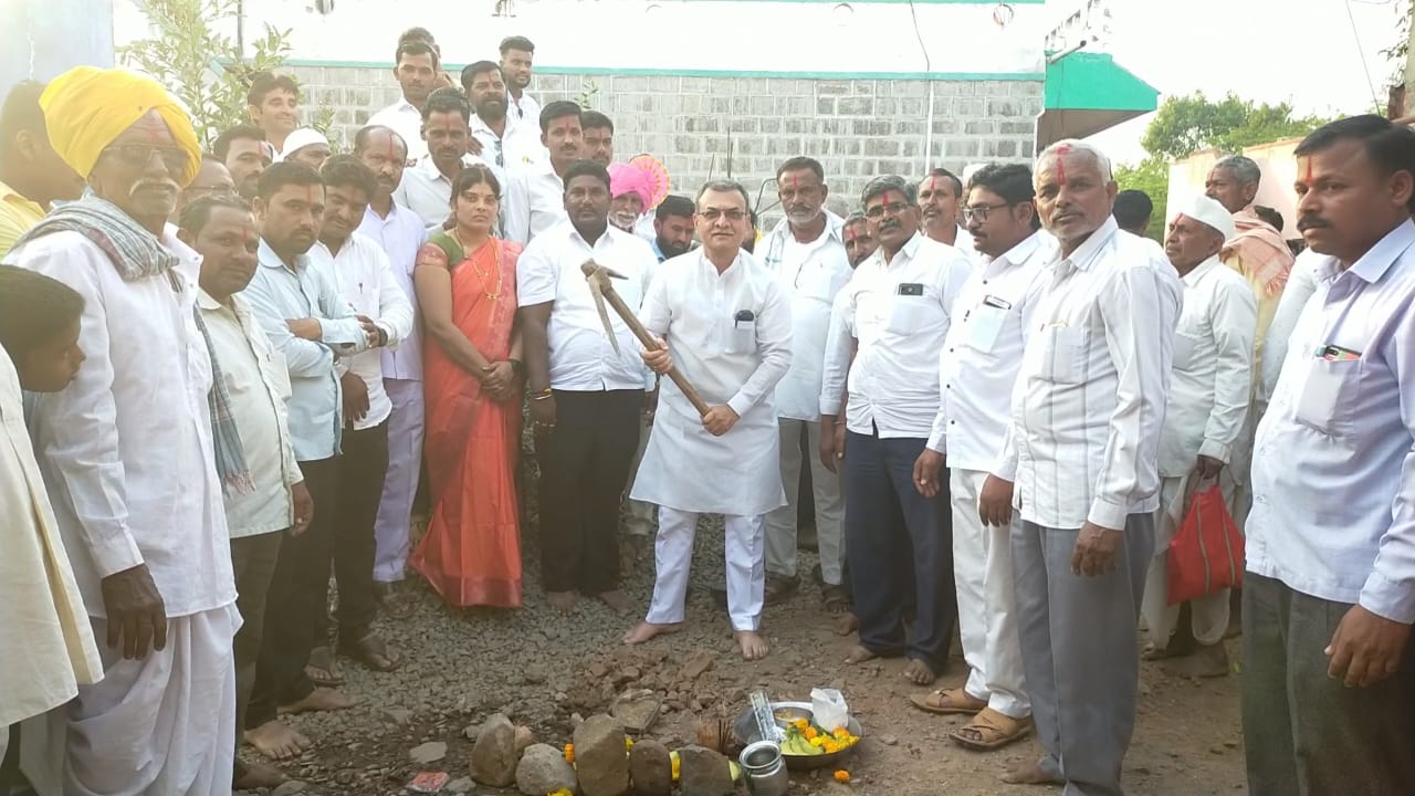 ಬೆಳಗಾವಿ: ಹಲವು ಕಾಮಗಾರಿಗಳಿಗೆ ಚಾಲನೆ ನೀಡಿದ ಶಾಸಕ ಮಹೇಶ ಕುಮಟಳ್ಳಿ