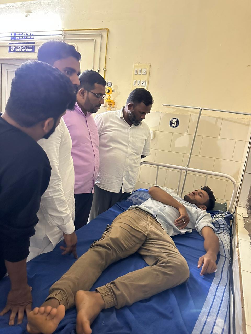 ಉಜಿರೆ: ಹಿಂದೂ ಯವತಿಯ ಜೊತೆ ಮಾತನಾಡಿದ್ದಕ್ಕೆ ಮುಸ್ಲಿಂ ಯುವಕನ ಮೇಲೆ ಹಲ್ಲೆ