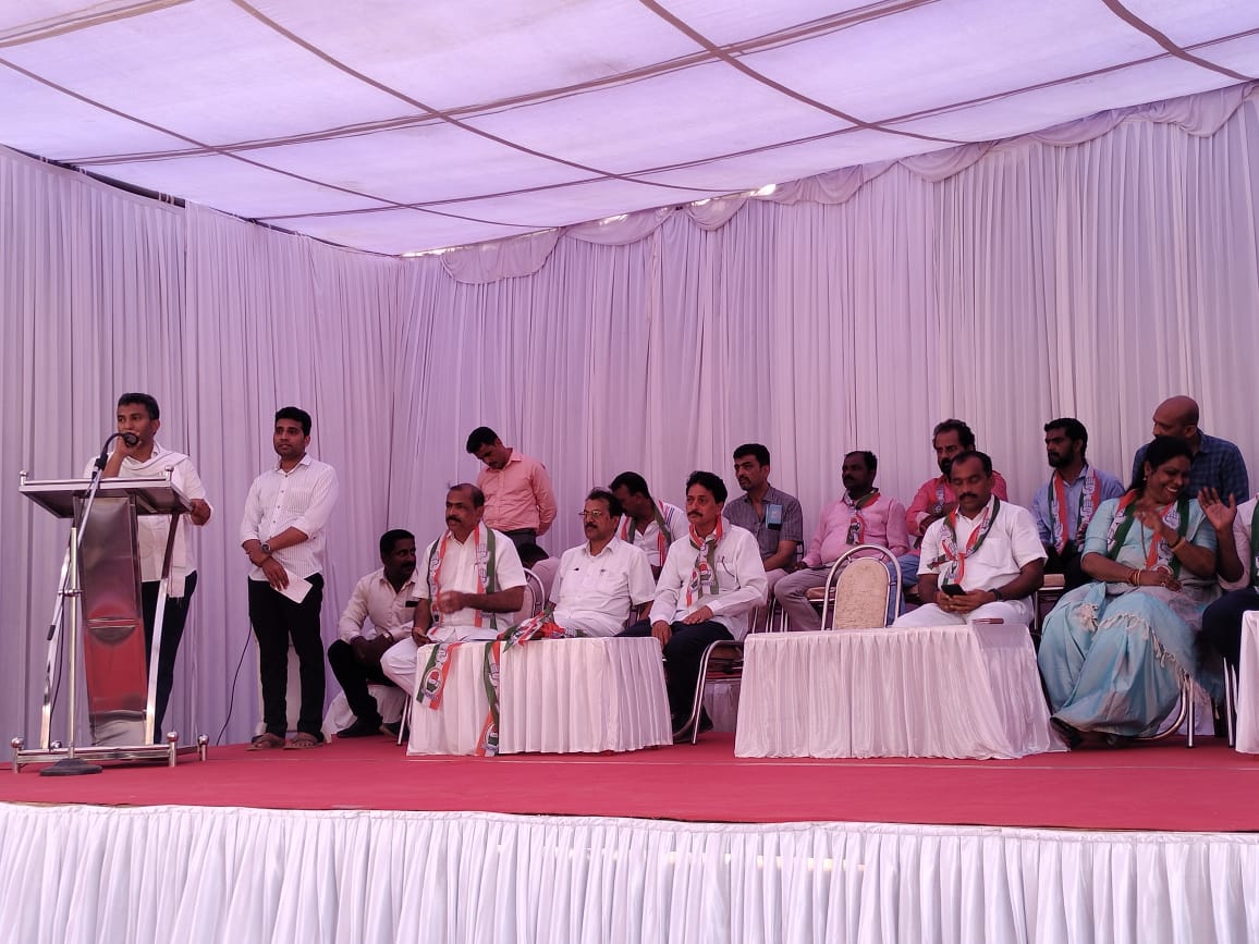 ಸುರತ್ಕಲ್: “ಡಬಲ್ ಇಂಜಿನ್ ಸರಕಾರದ ಇಂಜಿನ್ ಮಾತ್ರ ಇಲ್ಲಿದೆ, ಬೋಗಿ ಯುಪಿ, ಗುಜರಾತ್ ನಲ್ಲಿದೆ” -ಇನಾಯತ್ ಅಲಿ