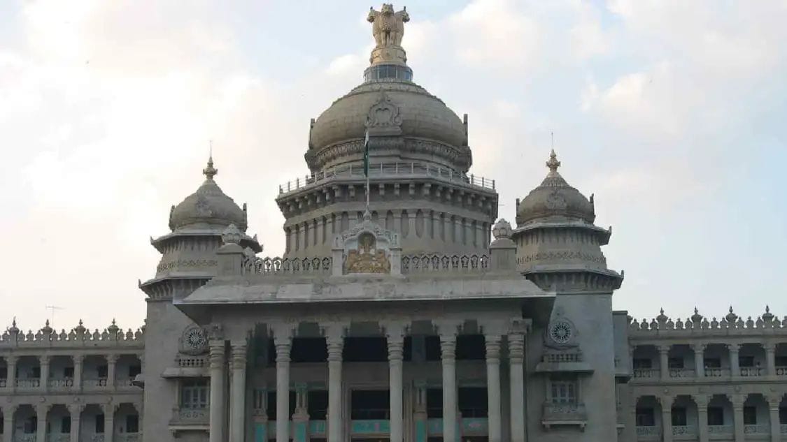 ರಾಜ್ಯ ಸಚಿವ ಸಂಪುಟ ವಿಸ್ತರಣೆ| ಶನಿವಾರ(ಮೇ.27) 24 ಮಂದಿ ನೂತನ ಸಚಿವರಾಗಿ ಪದಗ್ರಹಣ