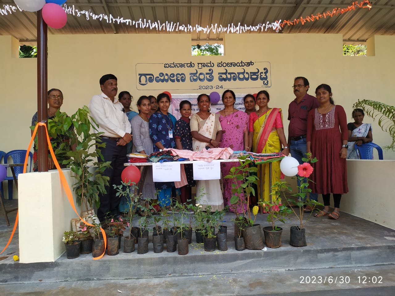 ಸುಳ್ಯದ ಐವರ್ನಾಡಿನಲ್ಲಿ ಗ್ರಾಮೀಣ ಸಂತೆ ಮಾರುಕಟ್ಟೆ ಉದ್ಘಾಟನೆ|ಗ್ರಾಮಸ್ಥರಿಗೆ ಉಚಿತ ಆರೋಗ್ಯ ತಪಾಸಣೆ