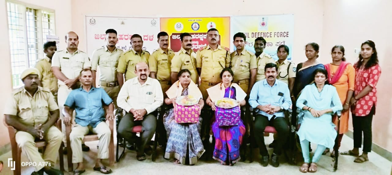 ದಕ್ಷಿಣ ಕನ್ನಡ ಜಿಲ್ಲಾ ಗೃಹರಕ್ಷಕದಳದ ಕಚೇರಿಯಲ್ಲಿ ಬೀಳ್ಕೊಡುಗೆ ಸಮಾರಂಭ| ಸೇವೆಯಿಂದ ಸಂತೃಪ್ತಿ ಸಿಗುತ್ತದೆ : ಡಾ| ಚೂಂತಾರು