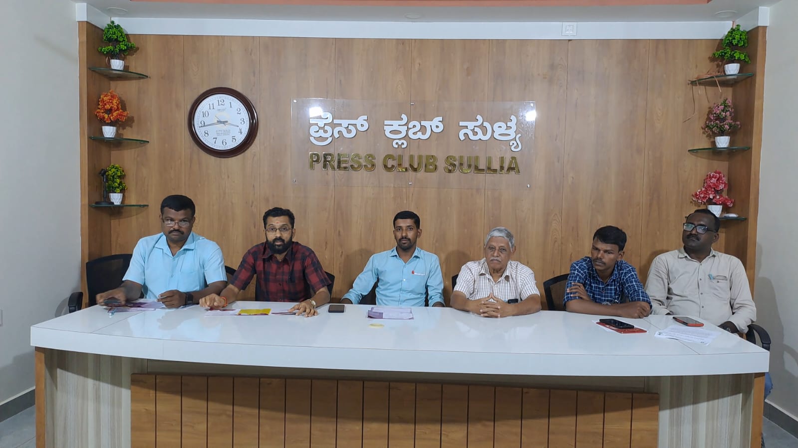 ಜುಲೈ 19 ರಂದು ಸುಳ್ಯ ತಾಲೂಕು ಕಾರ್ಯನಿರತ ಪತ್ರಕರ್ತರ ಸಂಘದ ಬೆಳ್ಳಿ ಹಬ್ಬ ಆಚರಣೆ| ಪದಾಧಿಕಾರಿಗಳಿಂದ ಸುದ್ದಿಗೋಷ್ಠಿ