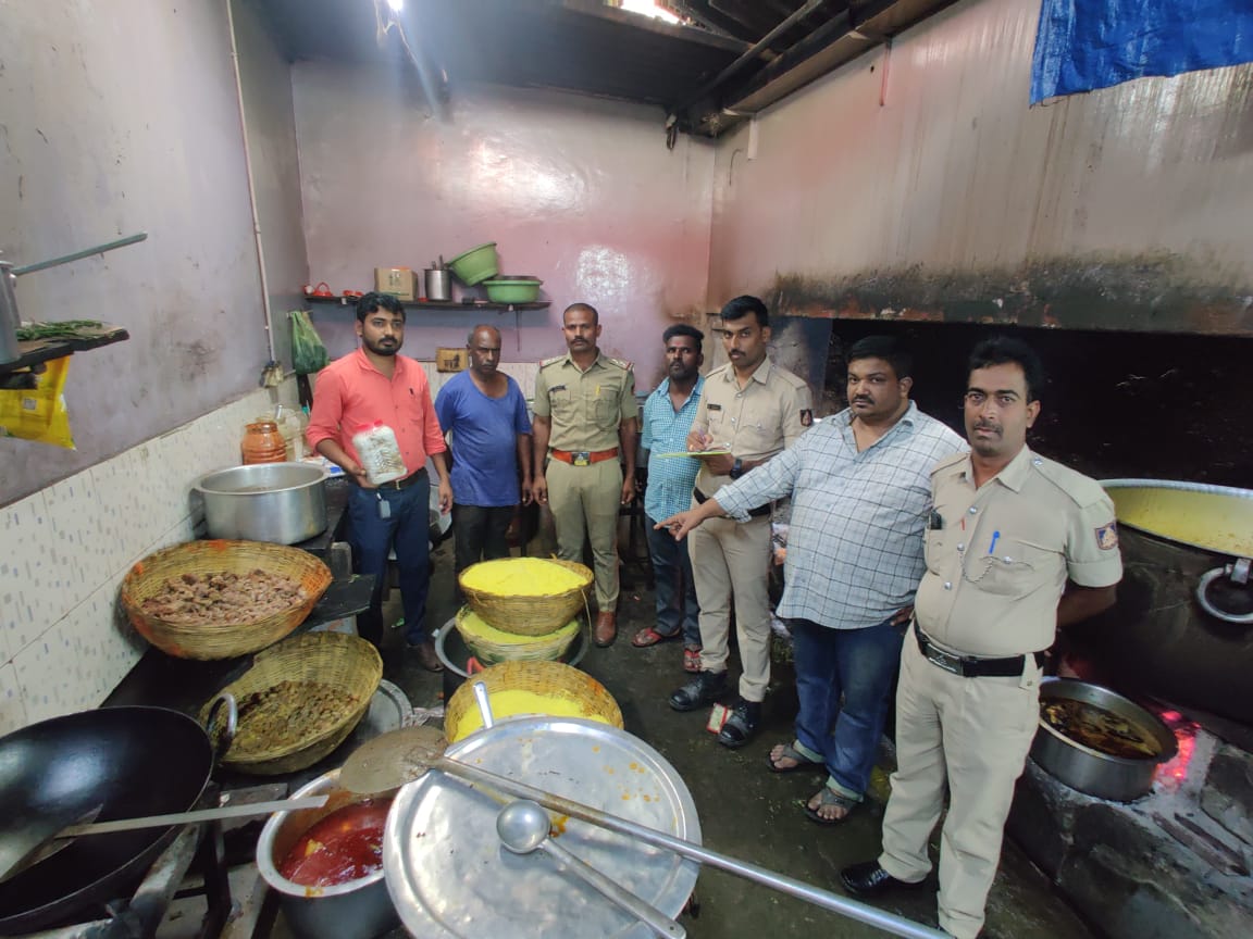 ಮಲೆನಾಡಿಗೆ ಬರುವ ಪ್ರವಾಸಿಗರೇ ಎಚ್ಚರ…! | ಹೋಟೆಲ್ ಗಳಲ್ಲಿ ಕುರಿ ಮಾಂಸ ಎಂದು ಬೀಫ್ ಬಿರಿಯಾನಿ ನೀಡ್ತಾರೆ ಜೋಕೆ..!!