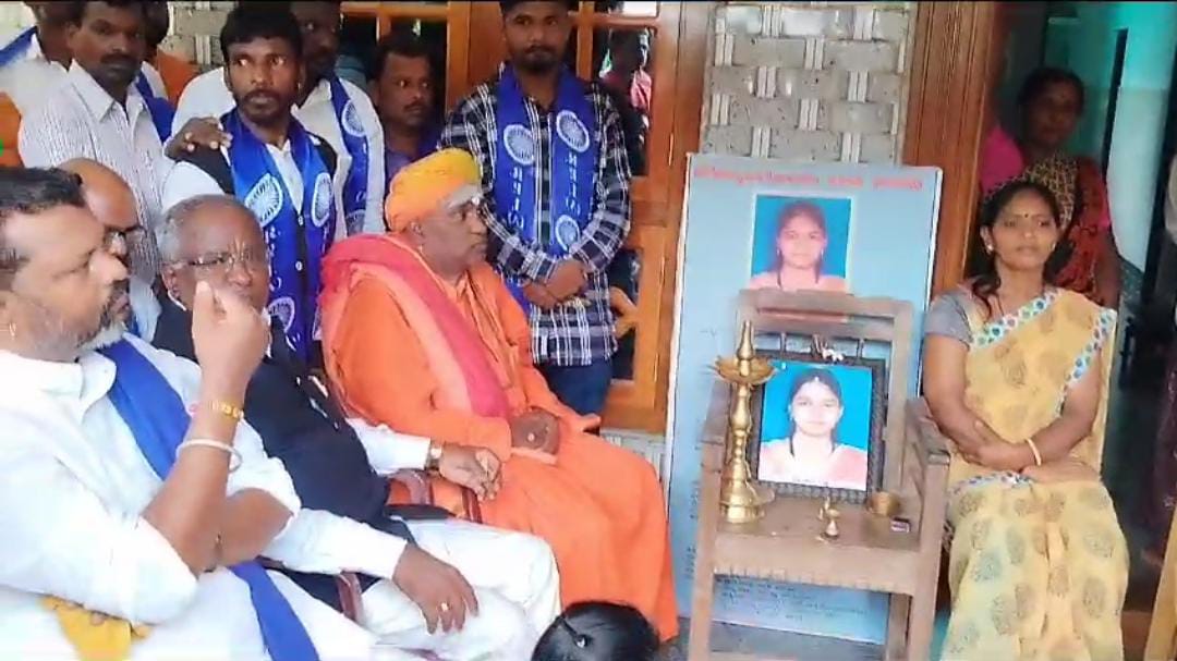 ಧರ್ಮಸ್ಥಳ: ರಾಜ್ಯ ಮಕ್ಕಳ ಹಕ್ಕುಗಳ ರಕ್ಷಣಾ ಆಯೋಗ ಸೌಜನ್ಯ ಮನೆಗೆ ಭೇಟಿ