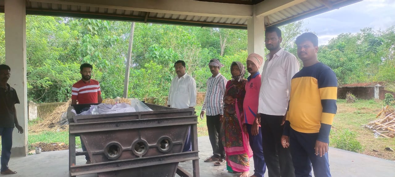 ಅಪಘಾತದಲ್ಲಿ ಪಾದಾಚಾರಿ‌ ಸಾವನ್ನಪ್ಪಿದ ಪ್ರಕರಣ| ಸುಳ್ಯದಲ್ಲೇ ನಡೆಯಿತು ಉ.ಕರ್ನಾಟಕ ಕಾರ್ಮಿಕನ ಅಂತ್ಯಸಂಸ್ಕಾರ