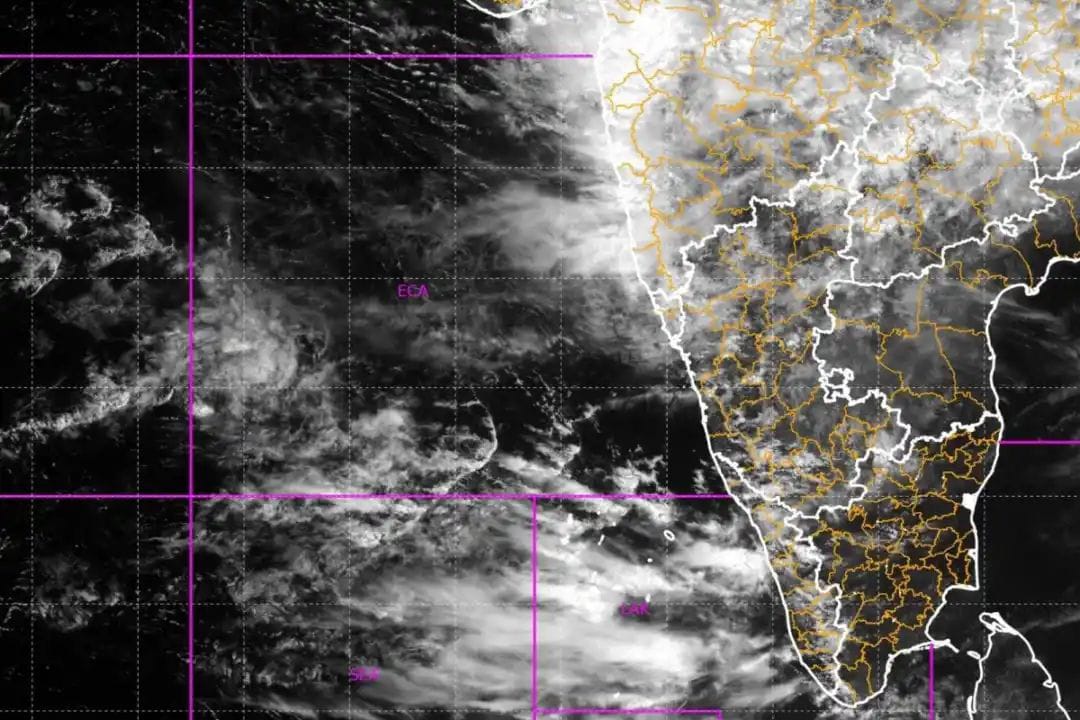 ಹವಾಮಾನ ವರದಿ| ಬಂಗಾಳ ಕೊಲ್ಲಿಯಲ್ಲಿ ತೀವ್ರಗೊಂಡ ವಾಯುಭಾರ ಕುಸಿತ| ಇಂದಿನಿಂದ ೫ ದಿನ ಭಾರೀ ಮಳೆ ಸಂಭವ| ಕರಾವಳಿಗೆ ಎಲ್ಲೋ ಅಲರ್ಟ್