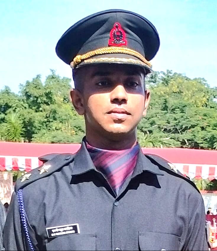ಲೆಫ್ಟಿನೆಂಟ್ ಪದವಿಗೇರಿದ ಮುರುವಂಡ ತನುಷ್ ಅಪ್ಪಯ್ಯ