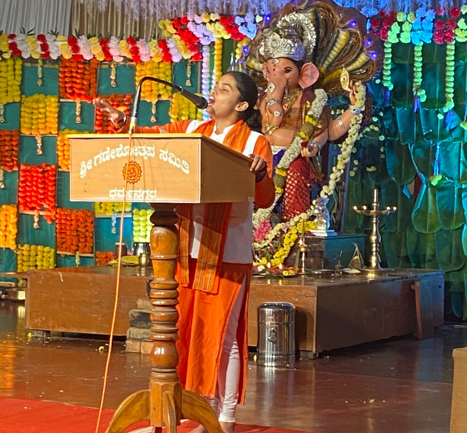 ವಿಟ್ಲ: 52 ನೇ ವರ್ಷದ ಸಾರ್ವಜನಿಕ ಶ್ರೀ ಗಣೇಶೋತ್ಸವ|ಧಾರ್ಮಿಕ ಸಭೆಯಲ್ಲಿ ಯುವ ವಾಗ್ಮಿ ಹಾರಿಕಾ ಮಂಜುನಾಥ್ ಭಾಷಣ
