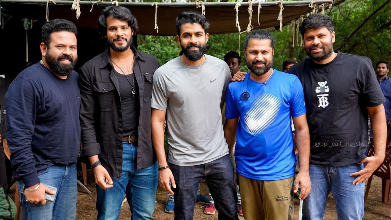 ಯುವ ಸಿನಿಮಾ ಸೆಟ್​ಗೆ ನಿಖಿಲ್ ಭೇಟಿ