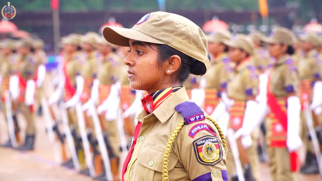 10ನೇ ಕ್ಲಾಸ್​ ಪಾಸ್​ ಆಗಿದ್ದೀರಾ? ಹಾಗಾದ್ರೆ ಕಾನ್ಸ್​ಟೇಬಲ್ ಹುದ್ದೆಗೆ ಅಪ್ಲೇ ಮಾಡಿ, 69,000 ಸಂಬಳ!