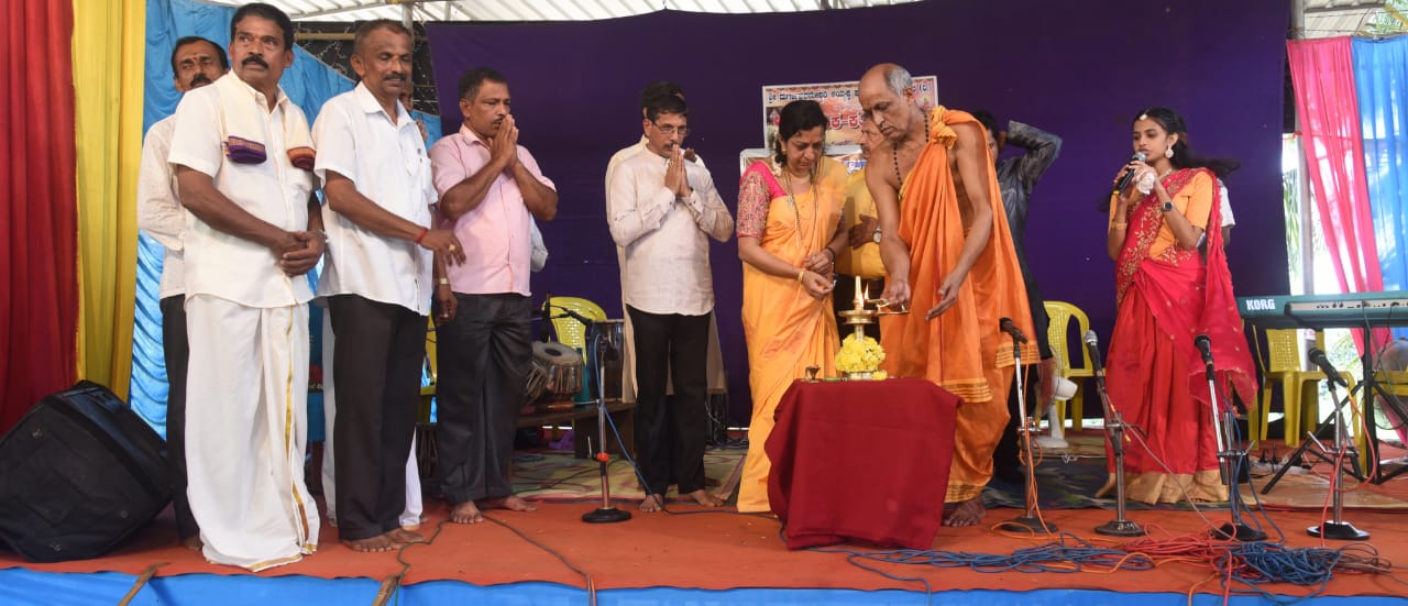 ಪೆರ್ನಾಜೆ:ಅಡ್ಯನಡ್ಕದಲ್ಲಿ ಮನಸೂರಗೊಂಡ ಸ್ವರ ಸಿಂಚನ ಸಂಗೀತದ ಝೇಂಕಾರ….!