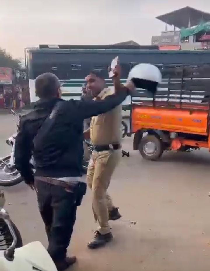 ಪೊಲೀಸ್ ಕಾನ್ಸ್ ಟೇಬಲ್ ಮೇಲೆ ಹೆಲ್ಮೆಟ್ ನಿಂದ ಹಲ್ಲೆ| ಓರ್ವ ಅಂದರ್