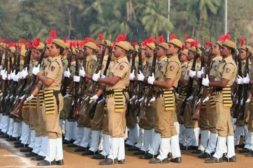 ದೇಶದೊಳಗಿನ ಸೈನಿಕರೇ ಗೃಹರಕ್ಷಕರು
