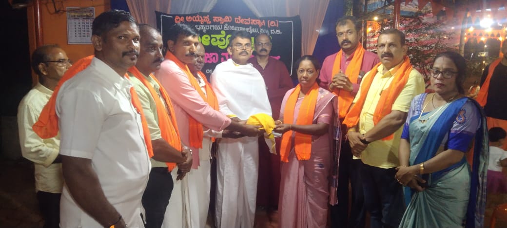 ಸುಳ್ಯ:ಶ್ರೀ ಕ್ಷೇತ್ರ ಬ್ರಹ್ಮರಗಯದಲ್ಲಿ 46ನೇ ವರ್ಷದ ಅಯ್ಯಪ್ಪ ದೀಪೋತ್ಸವ| ಶಾಸಕಿ ಭಾಗೀರಥಿ ಮರುಳ್ಯ ಭೇಟಿ