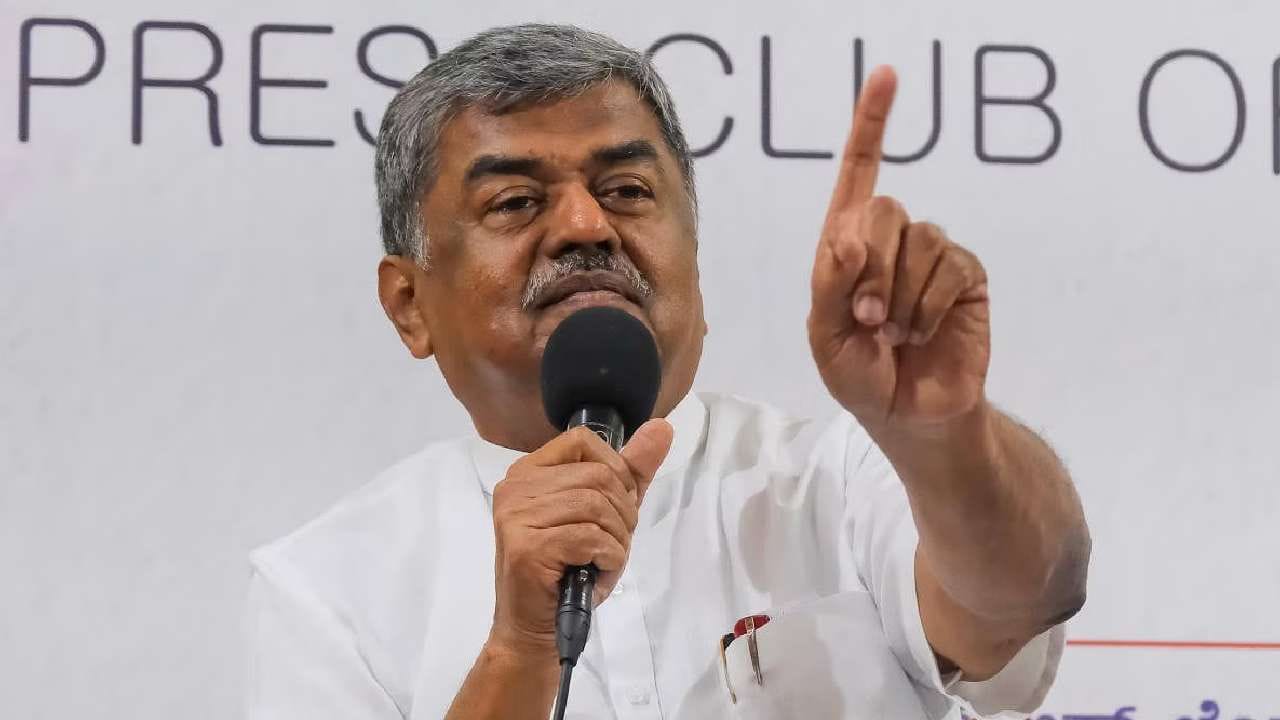 22 ರಂದು ಗೋಧ್ರಾ ರೀತಿಯ ಅಪಾಯ ಸಂಭವಿಸುವ ಮಾಹಿತಿ ಇದೆ, ಅಯೋಧ್ಯ ಯಾತ್ರಿಗಳಿಗೆ ಸರ್ಕಾರ ರಕ್ಷಣೆ ನೀಡಿ: ಬಿ.ಕೆ ಹರಿಪ್ರಸಾದ್ ಸ್ಪೋಟಕ ಹೇಳಿಕೆ