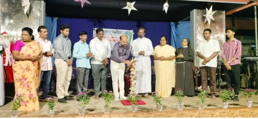 ಸುಳ್ಯ: ಸಂತ ಬ್ರಿಜಿಡ್ಸ್ ಚರ್ಚ್ ನಲ್ಲಿ ಕ್ರಿಸ್ಮಸ್ ಸೌಹಾರ್ದಕೂಟ-2023| ಸಾಧಕರಿಗೆ ಸನ್ಮಾನ