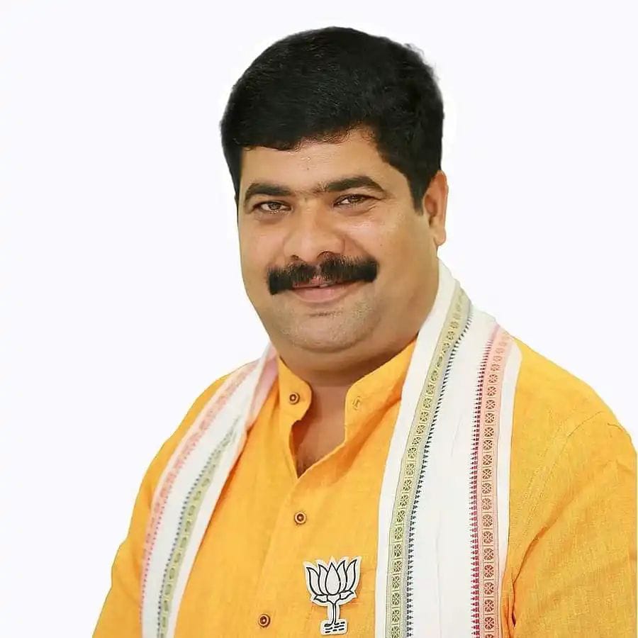 ಶಾಲೆ ಬಳಿ ದಾಂಧಲೆ| ಇಬ್ಬರು ಶಾಸಕರ ಮೇಲೆ ಎಫ್ಐಆರ್