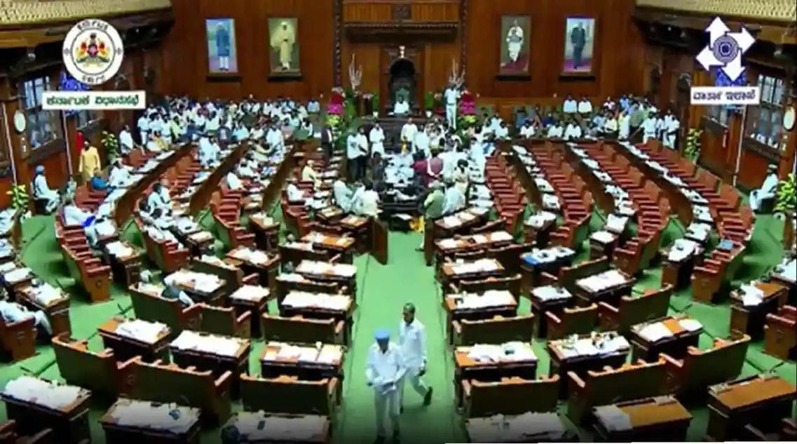 ಧಾರ್ಮಿಕ ದತ್ತಿ ಮಸೂದೆ ಮತ್ತೆ ವಿಧಾನಸಭೆಯಲ್ಲಿ ಅಂಗೀಕಾರ| ಪರಿಷತ್ತಿನಲ್ಲಿ ಸೋಲಾಗಿದ್ದ ಮಸೂದೆಯನ್ನು ಮತ್ತೆ ಮಂಡಿಸಿದ್ದೇಕೆ?