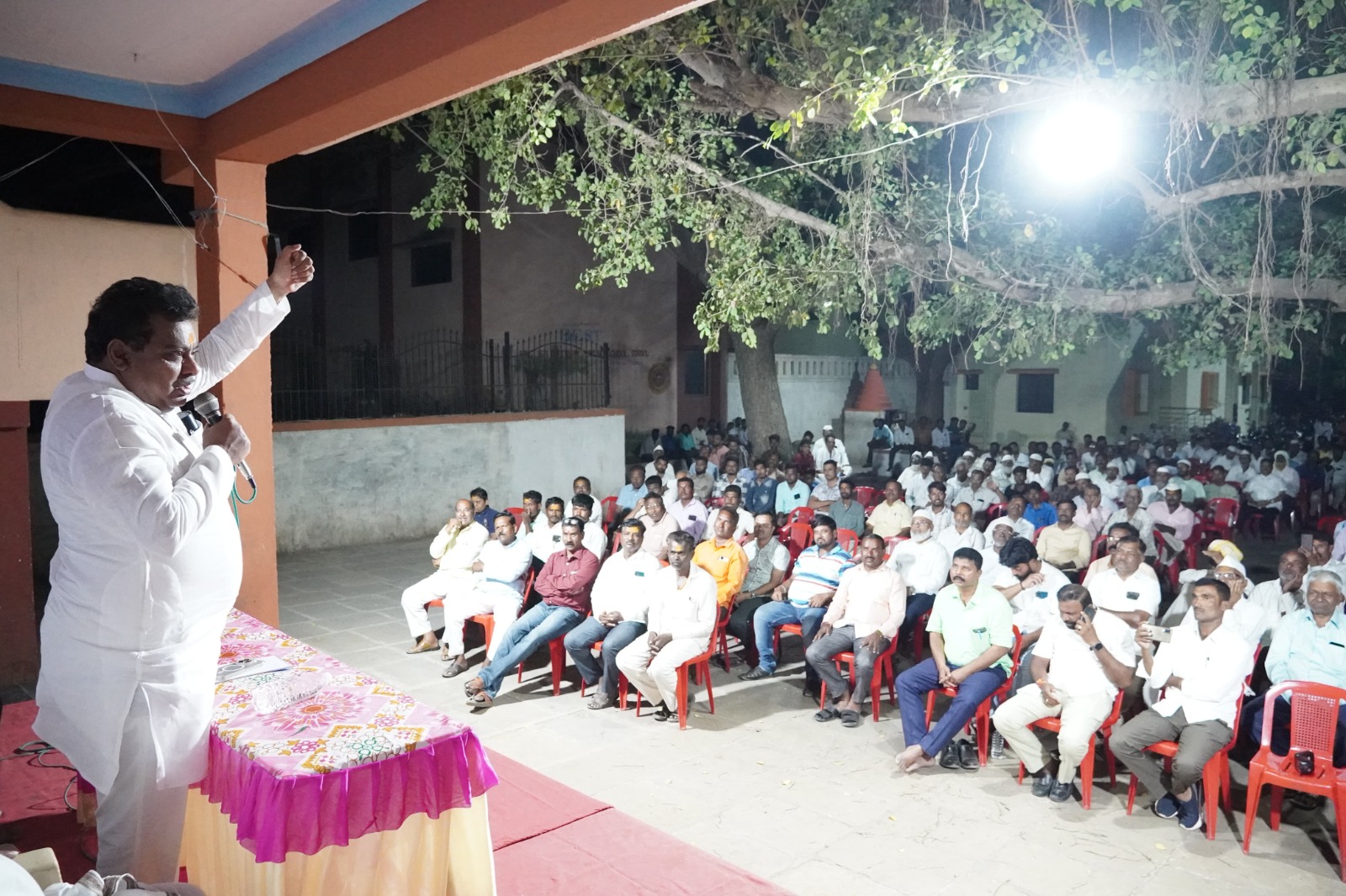 ವಿಜಯಪುರ:ತೊರವಿ ಭಾಗಕ್ಕೂ ಬಹು ಬೇಗ ನೀರು- ಎಂ.ಬಿ.ಪಾಟೀಲ