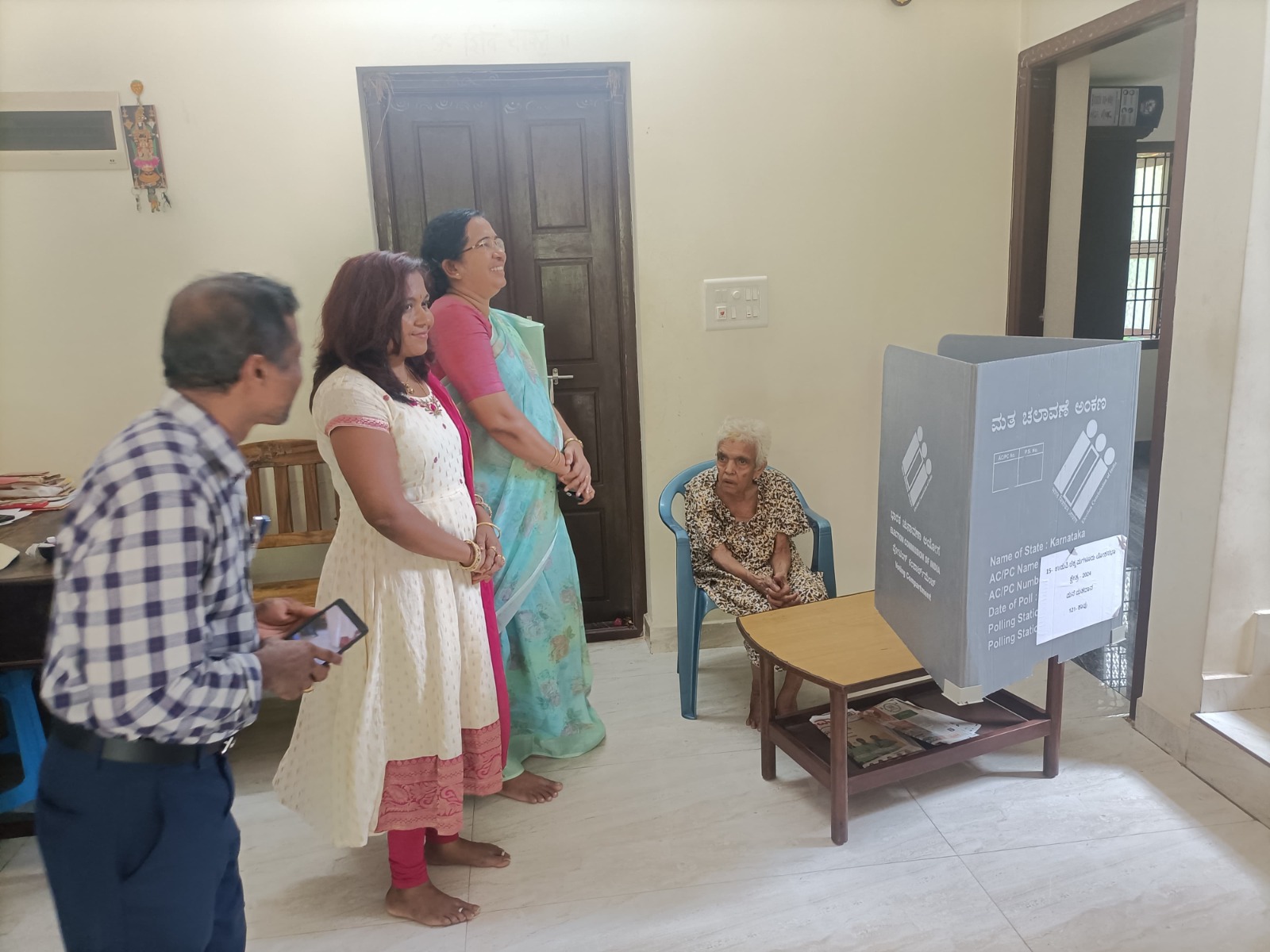 ಉಡುಪಿ: 6100 ಮತದಾರರಿಗೆ ಮನೆಯಿಂದಲೇ ಮತದಾನಕ್ಕೆ ಅವಕಾಶ – ಡಿಸಿ ಕೆ. ವಿದ್ಯಾಕುಮಾರಿ
