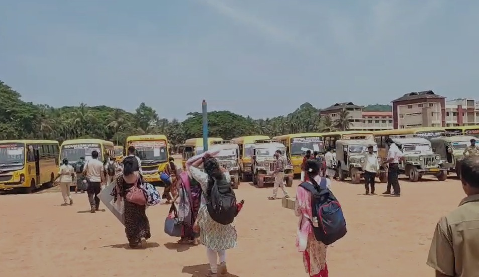 ಪುತ್ತೂರು: ಬಿಸಿಲಿನ ತಾಪಕ್ಕೆ ಮತಗಟ್ಟೆ ಸಿಬ್ಬಂದಿಗಳು ಹೈರಾಣಾ
