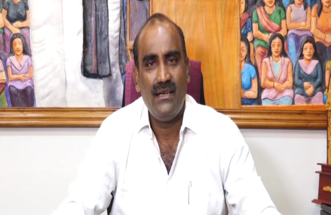 ಮಲ್ಪೆ ಮೀನುಗಾರಿಕ ಬಂದರಿನಲ್ಲಿರುವ ಅಗ್ನಿಶಾಮಕ ದಳಕ್ಕೆ ತಕ್ಷಣ ವಾಹನ ಒದಗಿಸಿ| ಶಾಸಕ ಯಶ್ ಪಾಲ್ ಸುವರ್ಣ ಆಗ್ರಹ
