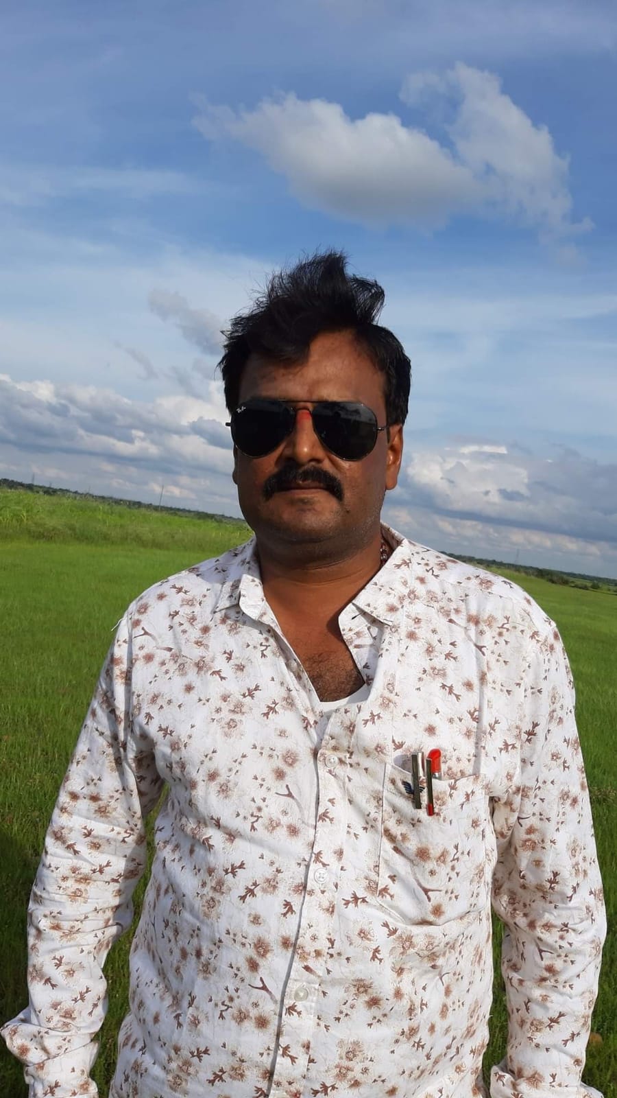 ಎಚ್ ಬಿ ಸಿ ನೌಕರ ನೇಣಿಗೆ ಶರಣು