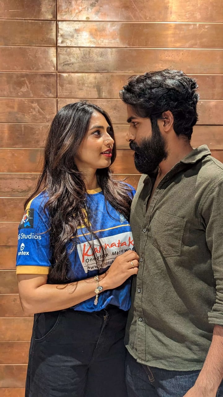 ಯುವ ರಾಜ್‌ಕುಮಾರ್‌ಗೆ ನಟಿ ಸಪ್ತಮಿ ಗೌಡ ಜತೆ ಸಂಬಂಧ: ಪತ್ನಿ ಆರೋಪ