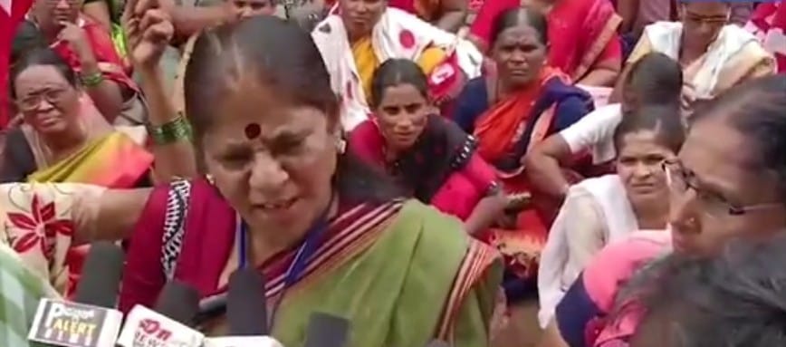 ಸರ್ಕಾರಿ ಶಾಲೆಯಲ್ಲಿ ಎಲ್.ಕೆ.ಜಿ. ಮತ್ತು ಯುಕೆಜಿ ಆರಂಭ/ಅಂಗನವಾಡಿ ಕಾರ್ಯಕರ್ತೆಯರ ವಿರೋಧ